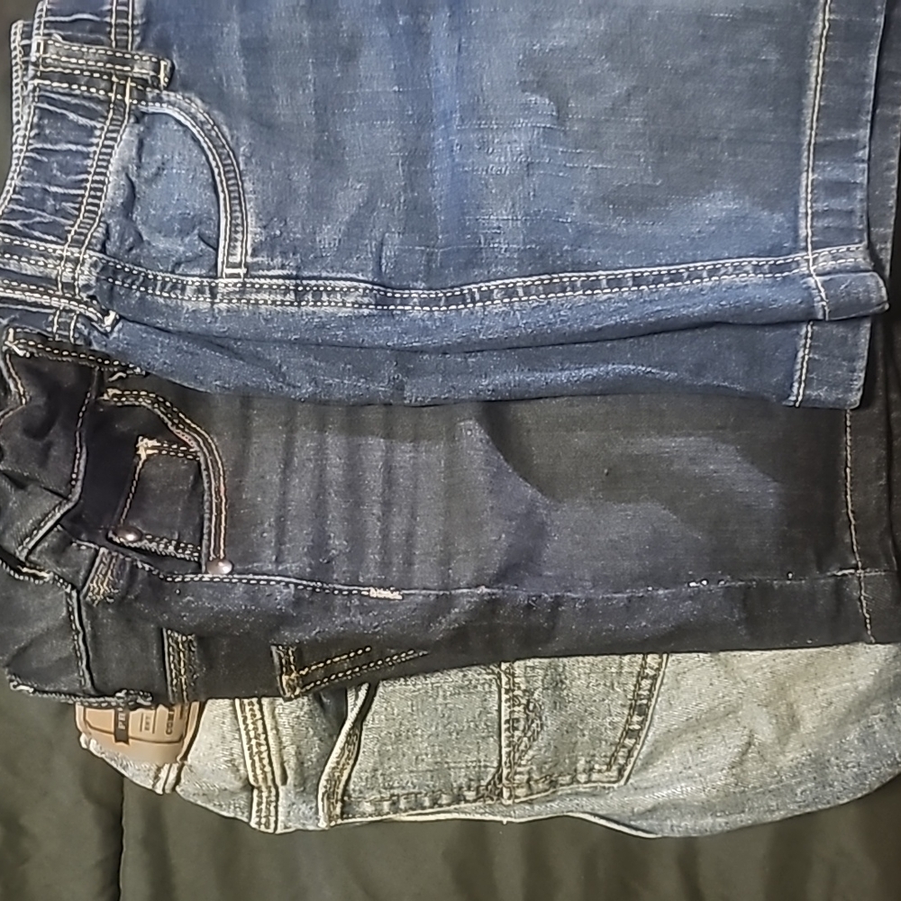 3 pair of jean shorts size 6 and 7